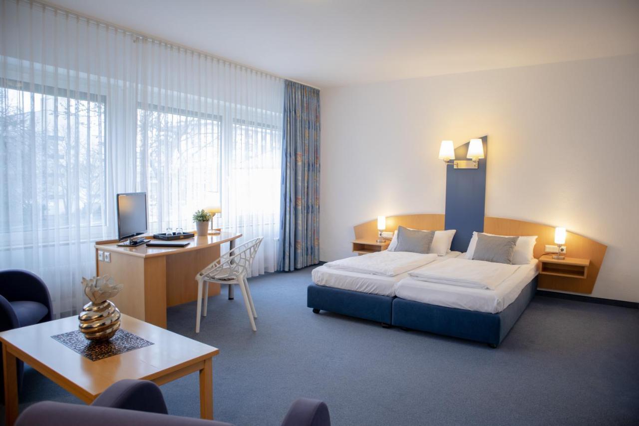 Park Hotel Schweinfurt Bagian luar foto